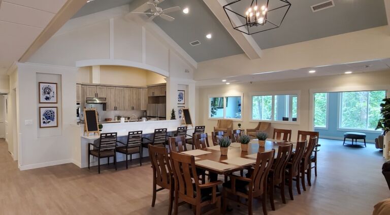 Family parnters home dinning room 768x423